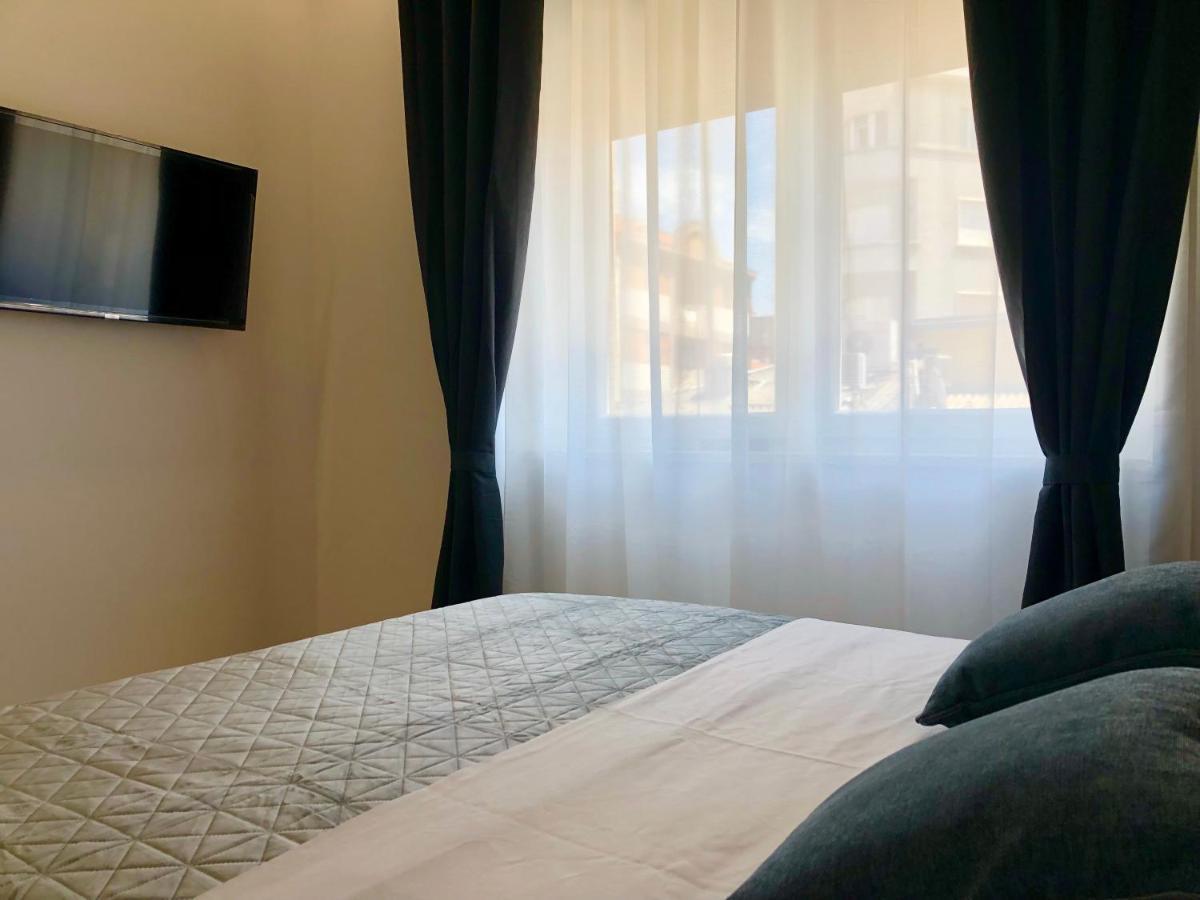 Hedone City Luxury Apartments With Free Parking Пула Экстерьер фото