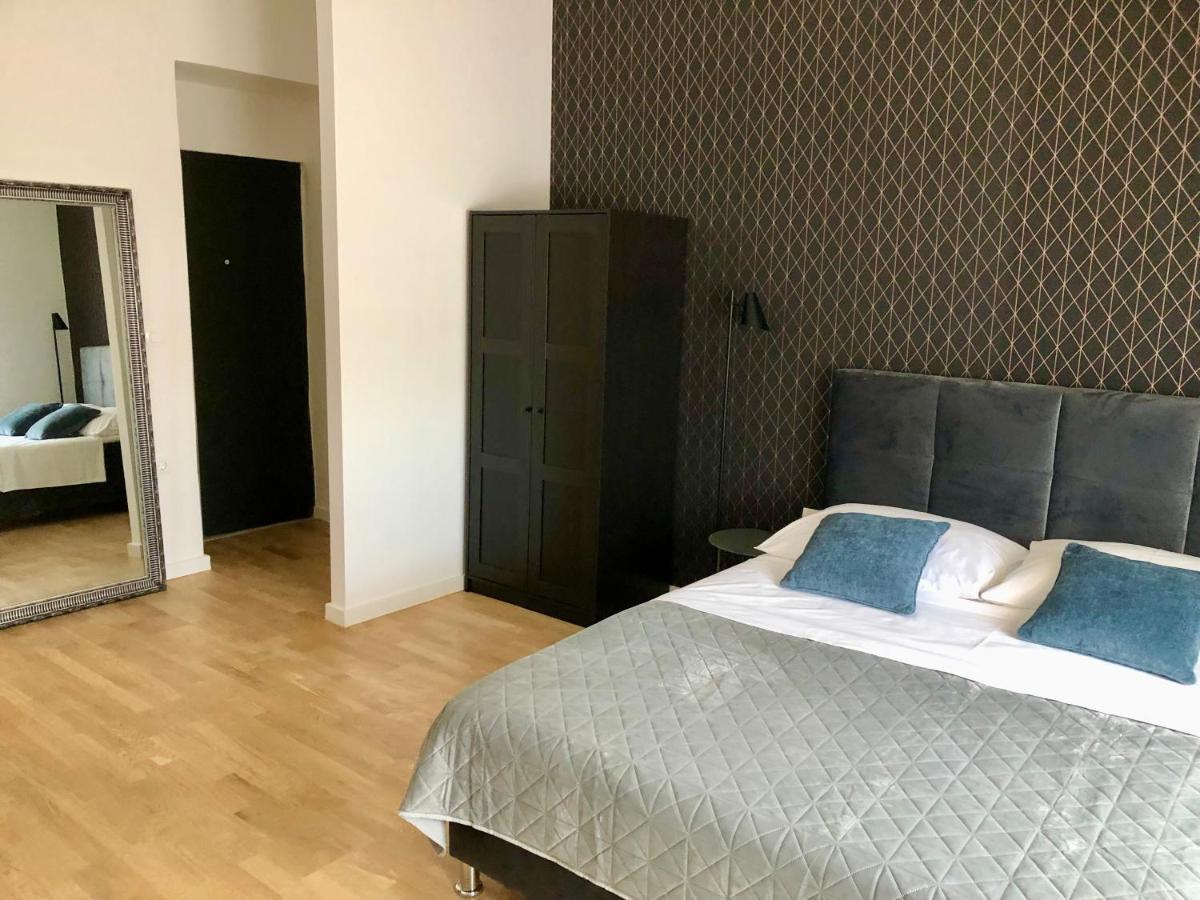Hedone City Luxury Apartments With Free Parking Пула Экстерьер фото